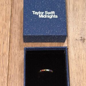 Taylor Swift Bejeweled Ring Size 7